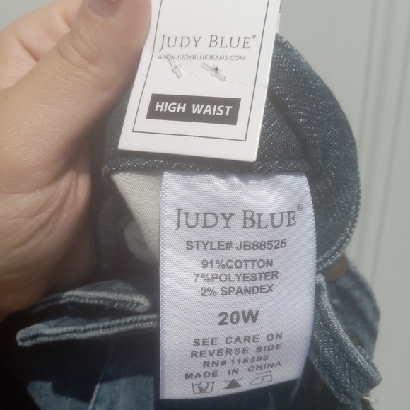 Judy Blue Women's High Waist Blue Ankle Jeans Size 20 W Tummy Control Top - Picture 4 of 7